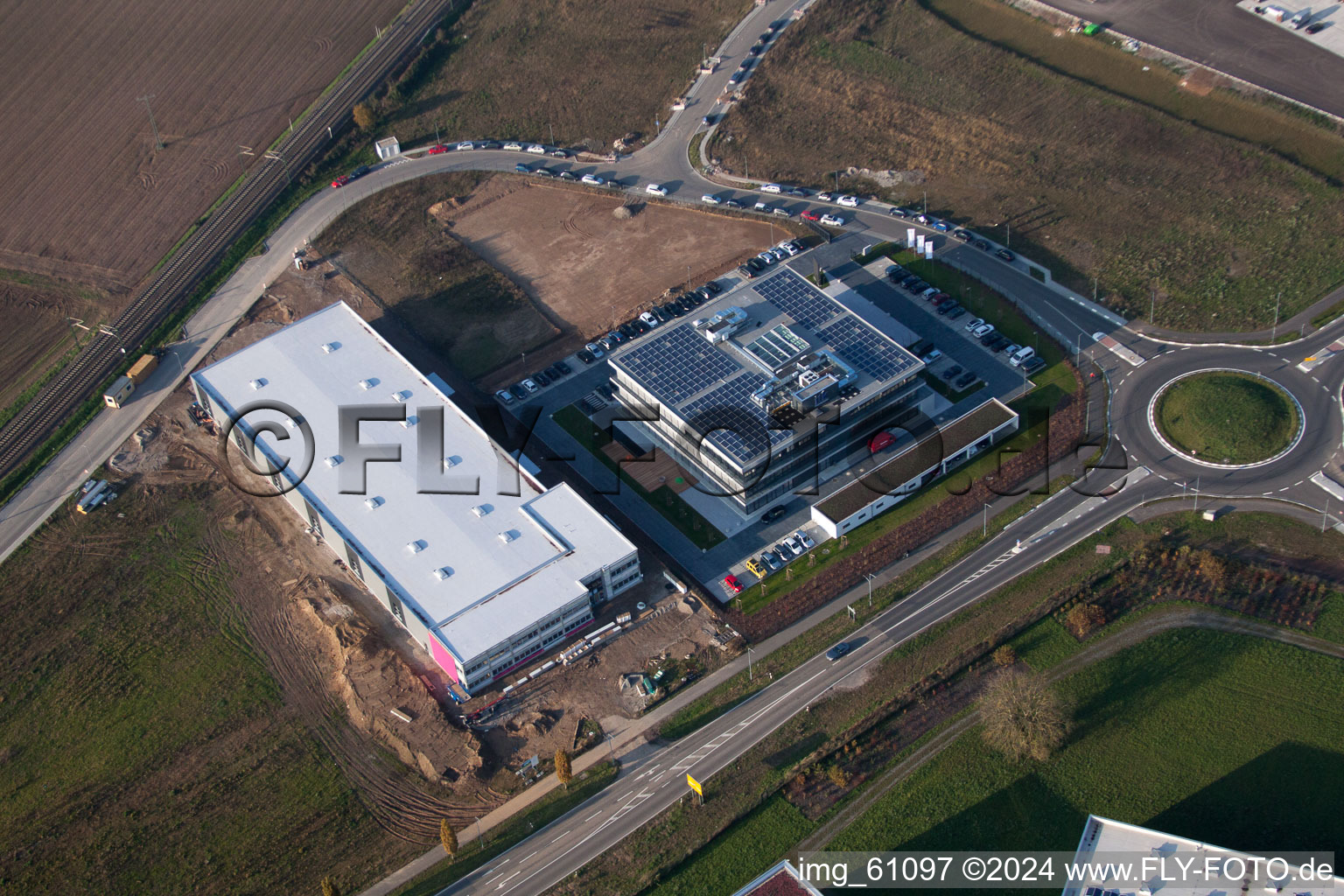 Bird's eye view of N, industrial area in Rülzheim in the state Rhineland-Palatinate, Germany