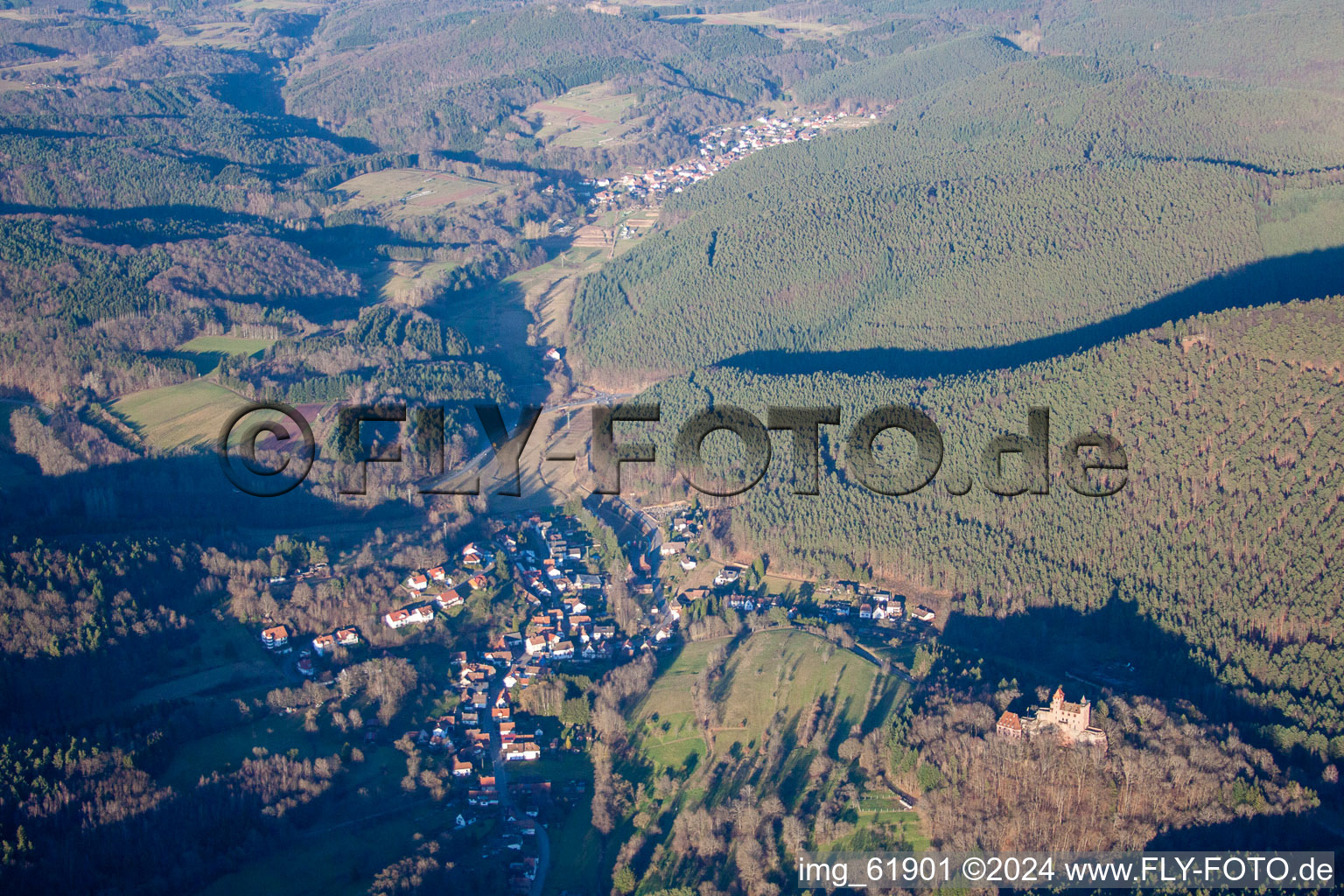 Aerial photograpy of Erlenbach, Berwartstein Castle in Erlenbach bei Dahn in the state Rhineland-Palatinate, Germany