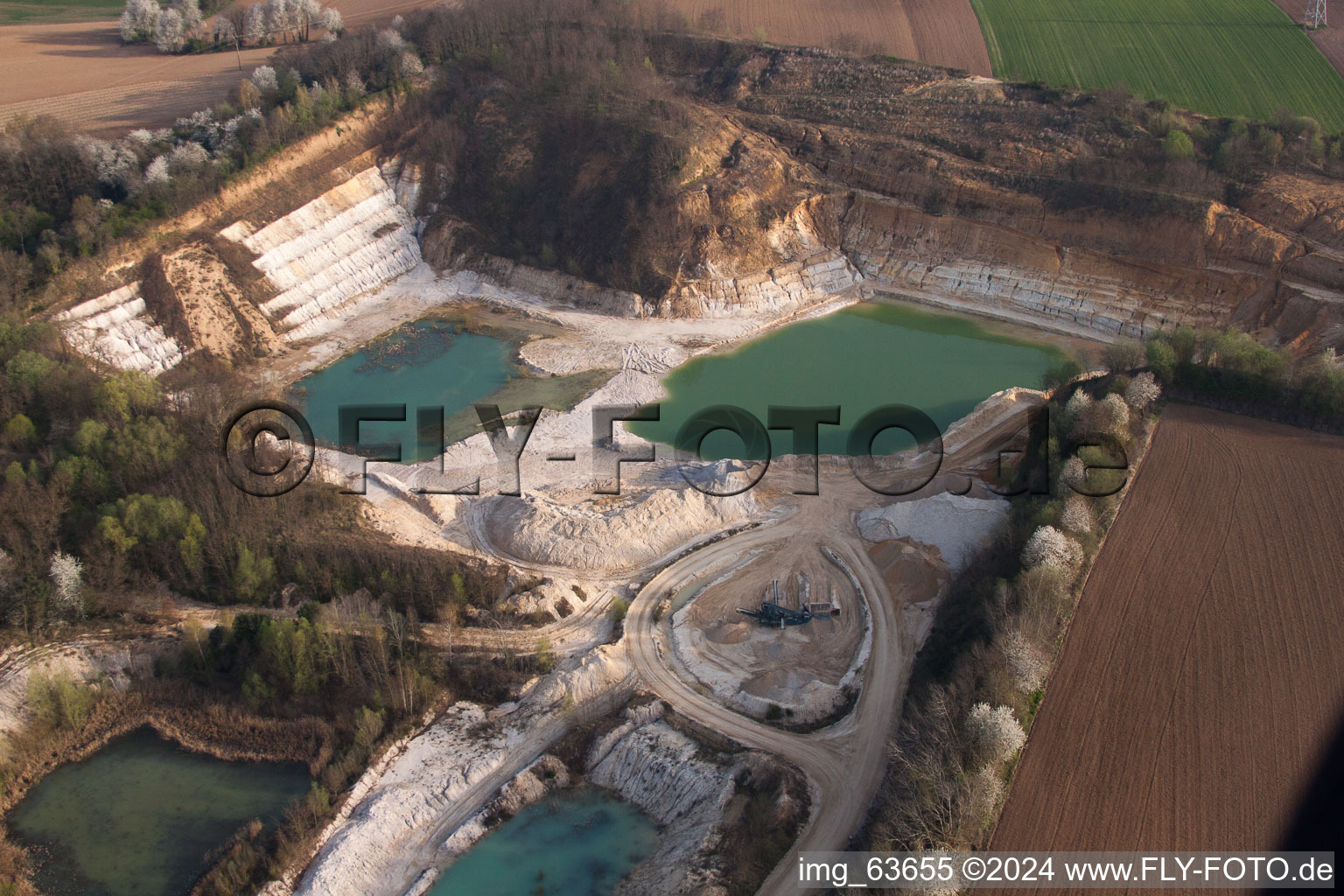 Riedseltz in the state Bas-Rhin, France out of the air