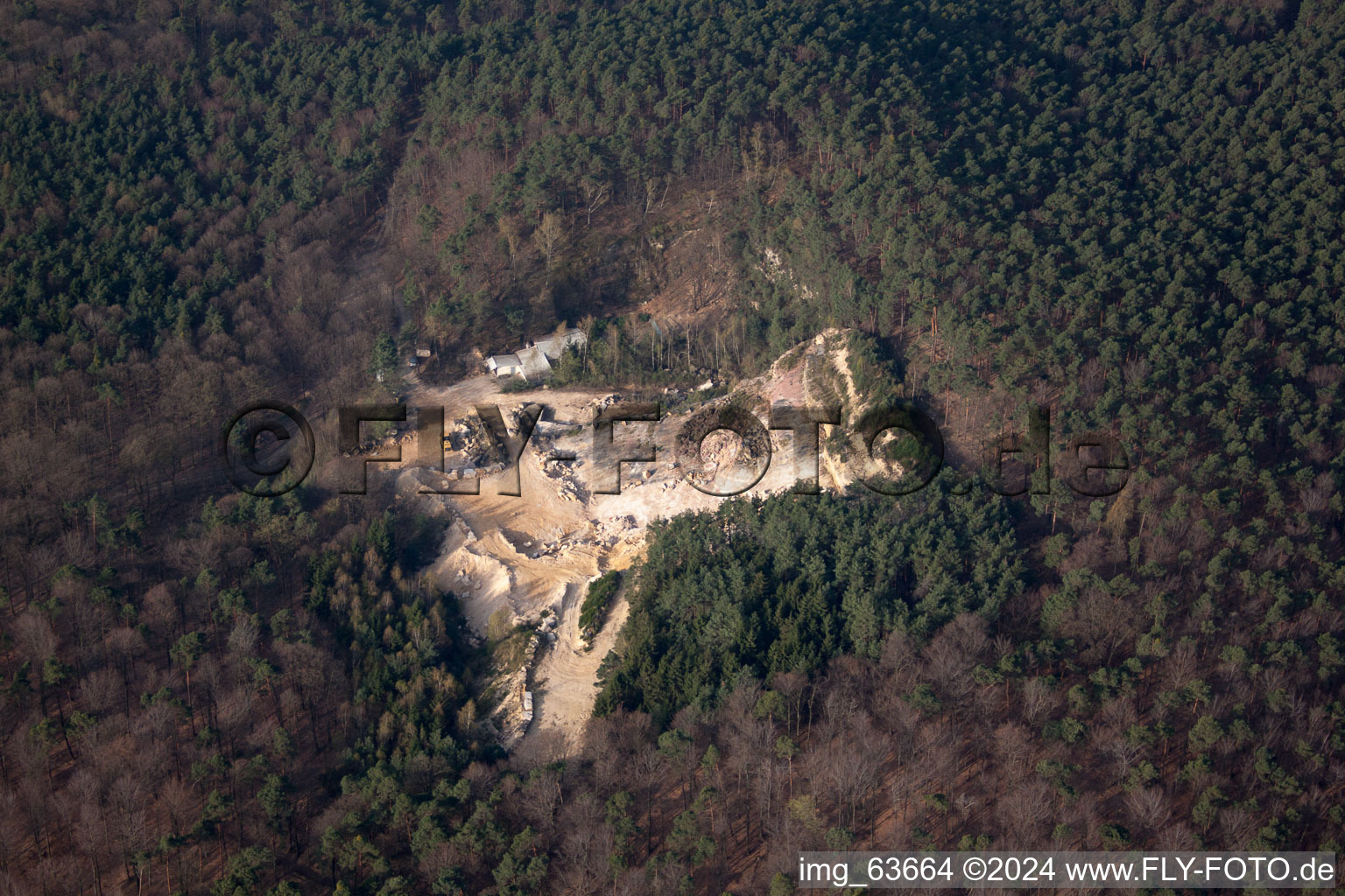 Rott in the state Bas-Rhin, France seen from above