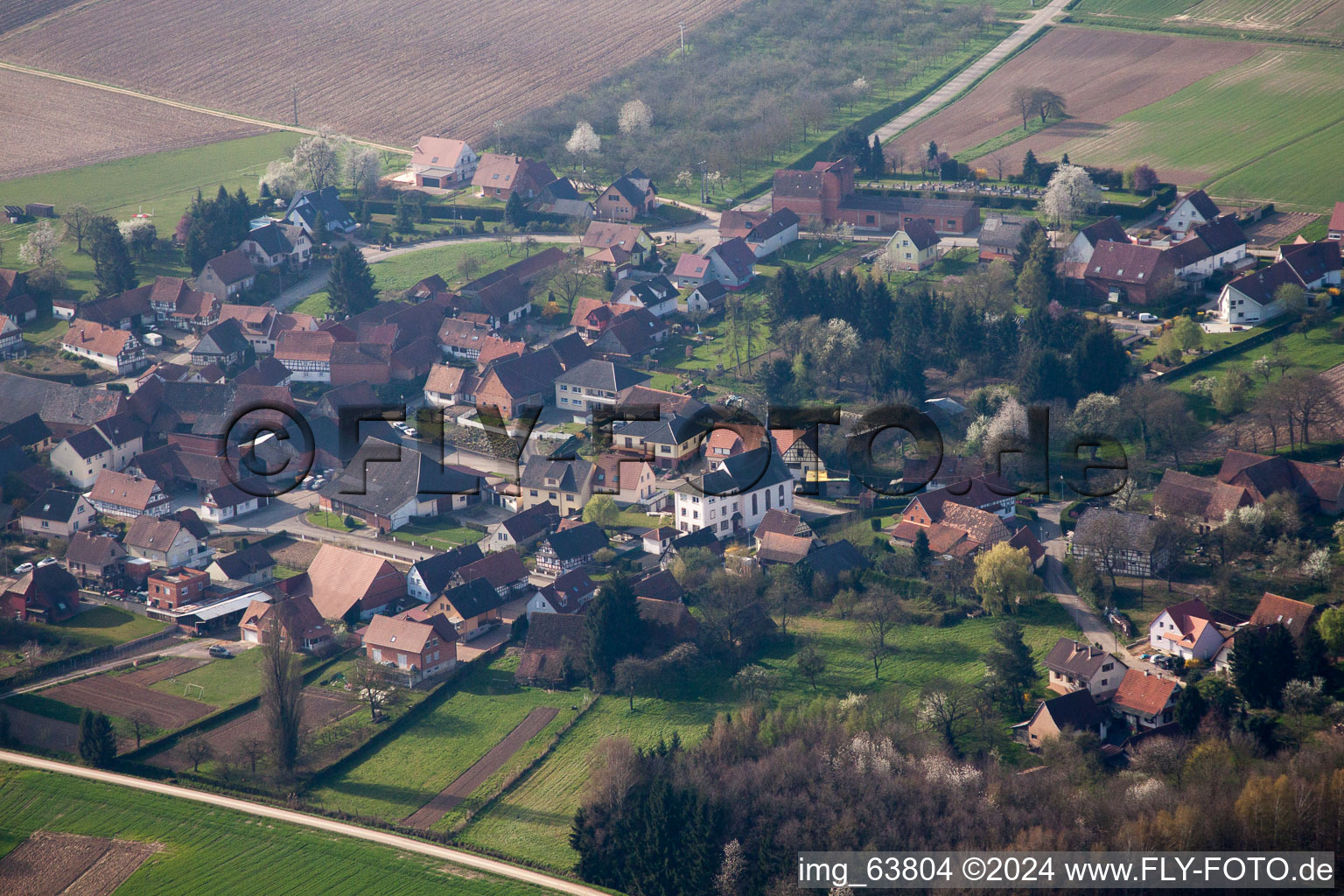 Bird's eye view of Soultz-sous-Forêts in the state Bas-Rhin, France