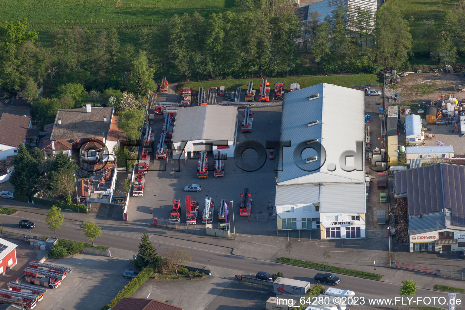 Minderlachen, Horst industrial area, Beitel turntable ladder workshop and Stier GmbH in the district Minderslachen in Kandel in the state Rhineland-Palatinate, Germany viewn from the air