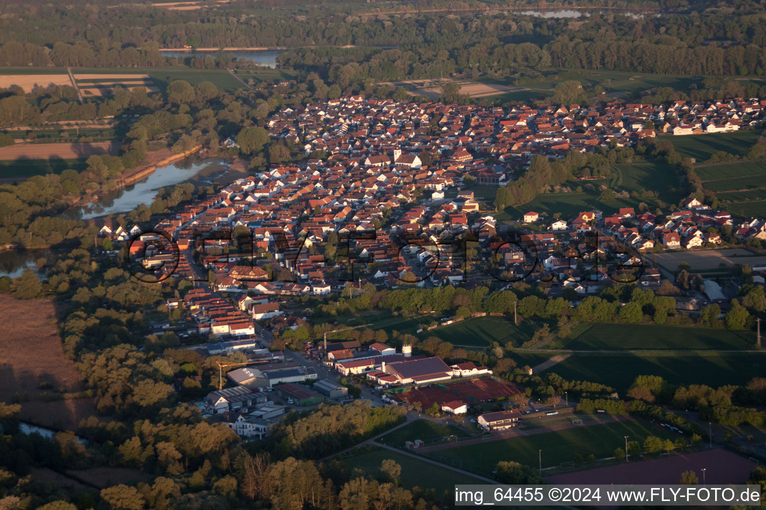 Bird's eye view of District Neuburg in Neuburg am Rhein in the state Rhineland-Palatinate, Germany