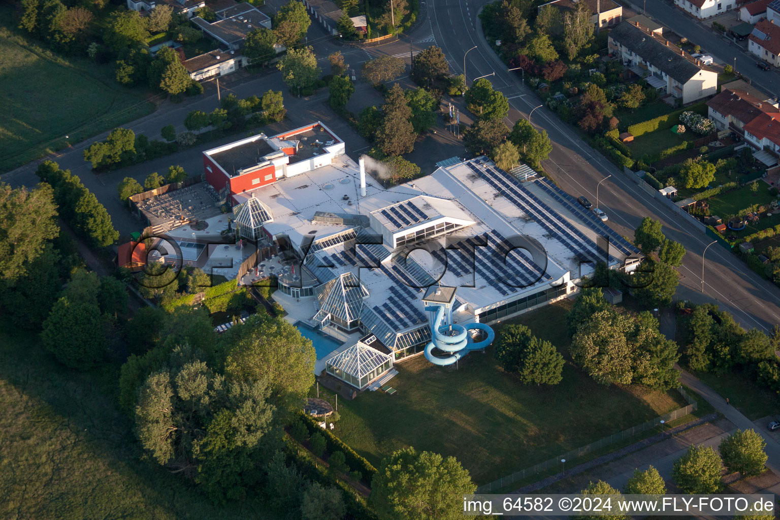 Aerial photograpy of Indoor and outdoor pool LaOla in the district Queichheim in Landau in der Pfalz in the state Rhineland-Palatinate, Germany