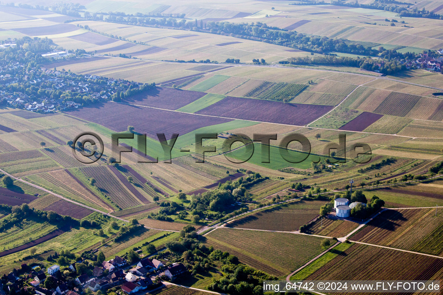 Oblique view of Water towers/tanks in the district Arzheim in Landau in der Pfalz in the state Rhineland-Palatinate, Germany