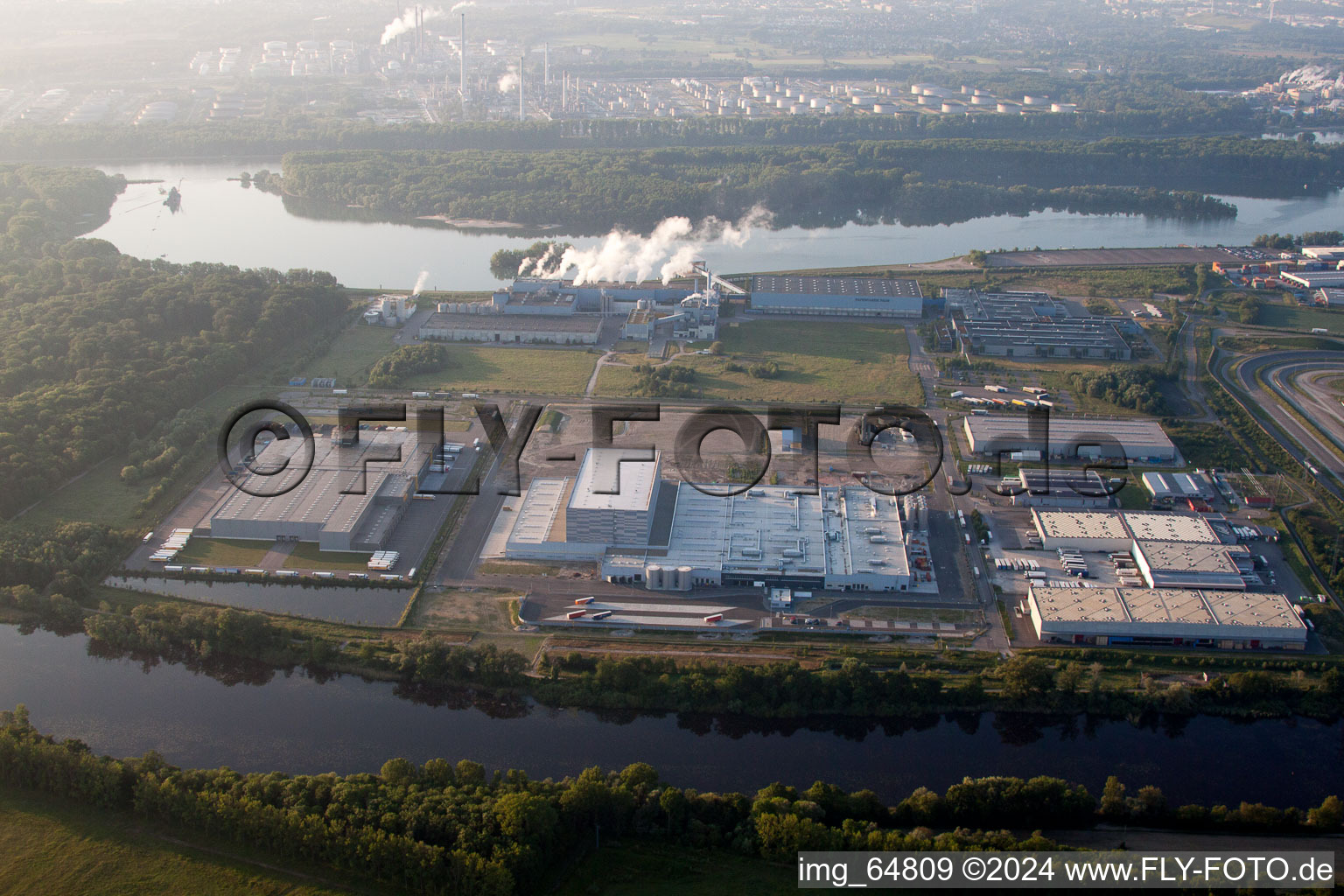 Oblique view of Oberwald Industrial Area in Wörth am Rhein in the state Rhineland-Palatinate, Germany