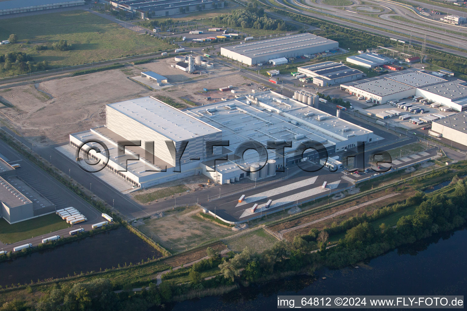 Oberwald Industrial Area in Wörth am Rhein in the state Rhineland-Palatinate, Germany seen from above