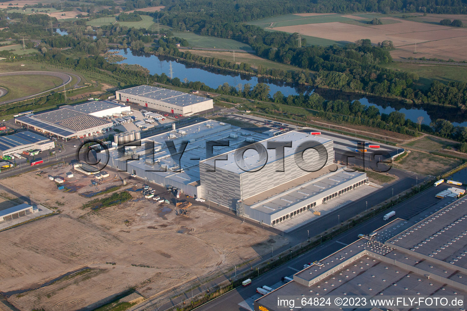 Aerial photograpy of Oberwald industrial area in Wörth am Rhein in the state Rhineland-Palatinate, Germany