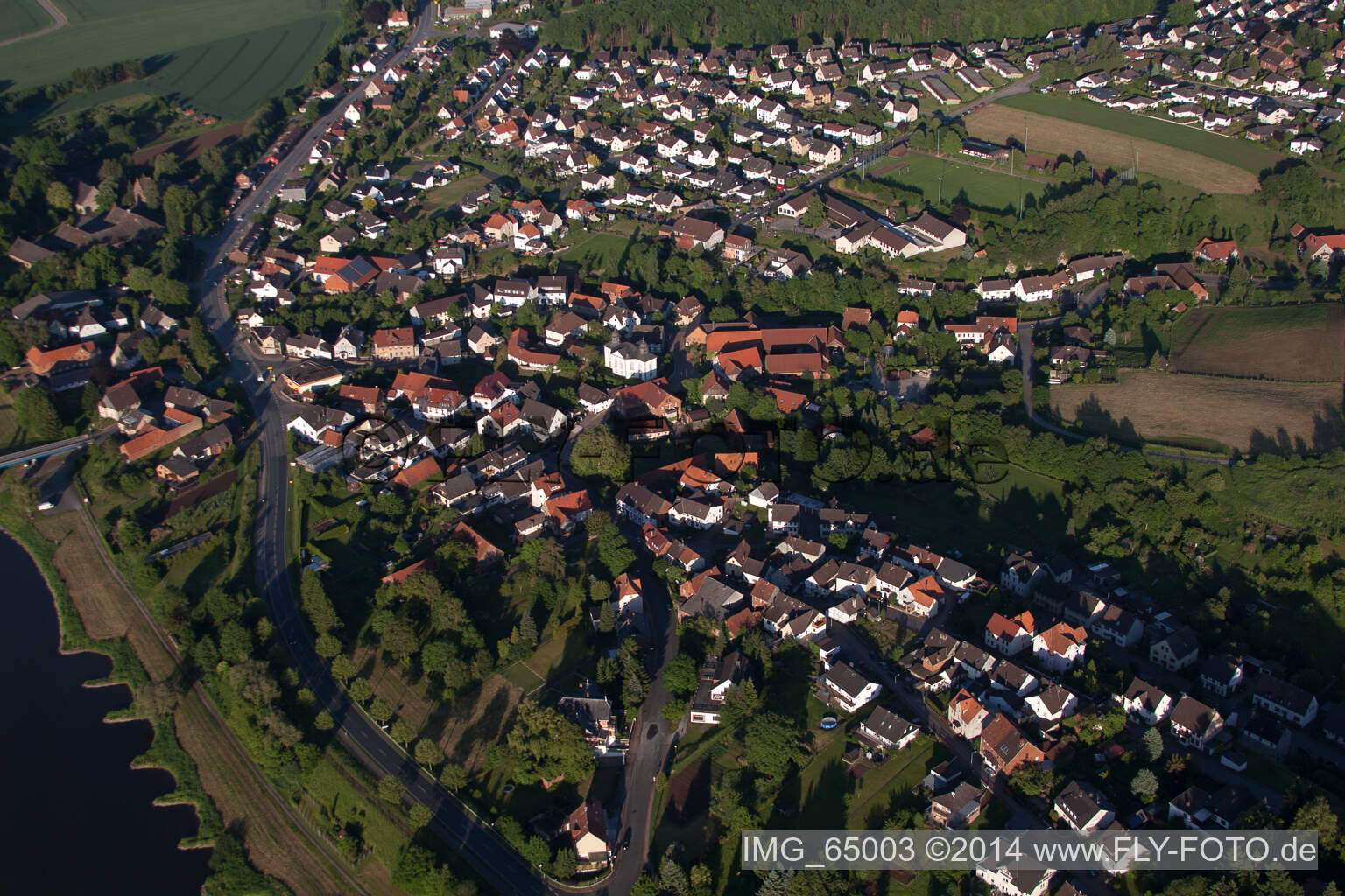 Village on the river bank areas Weser in the district Daspe in Hehlen in the state Lower Saxony