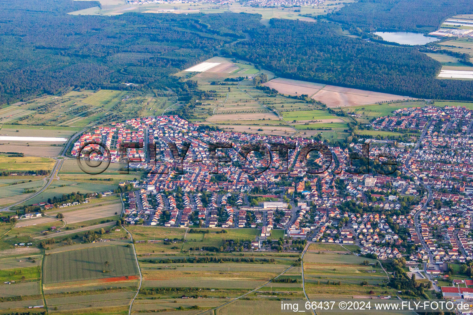 From the north in the district Kirrlach in Waghäusel in the state Baden-Wuerttemberg, Germany