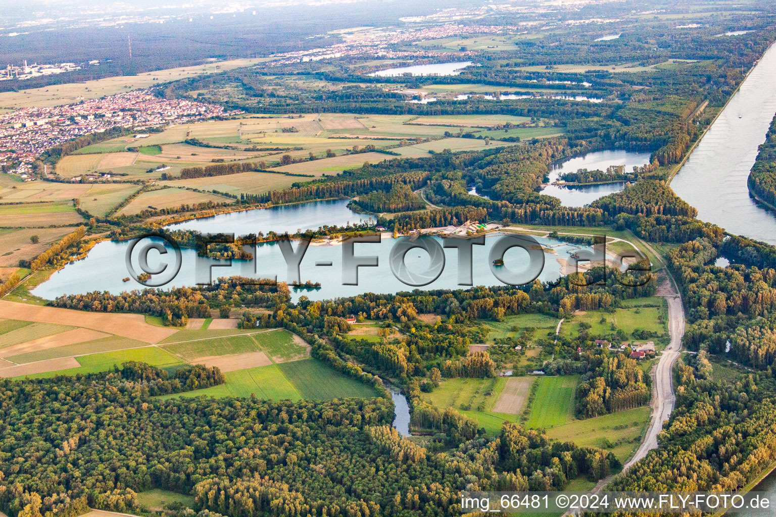 Giesen bathing lake in the district Liedolsheim in Dettenheim in the state Baden-Wuerttemberg, Germany