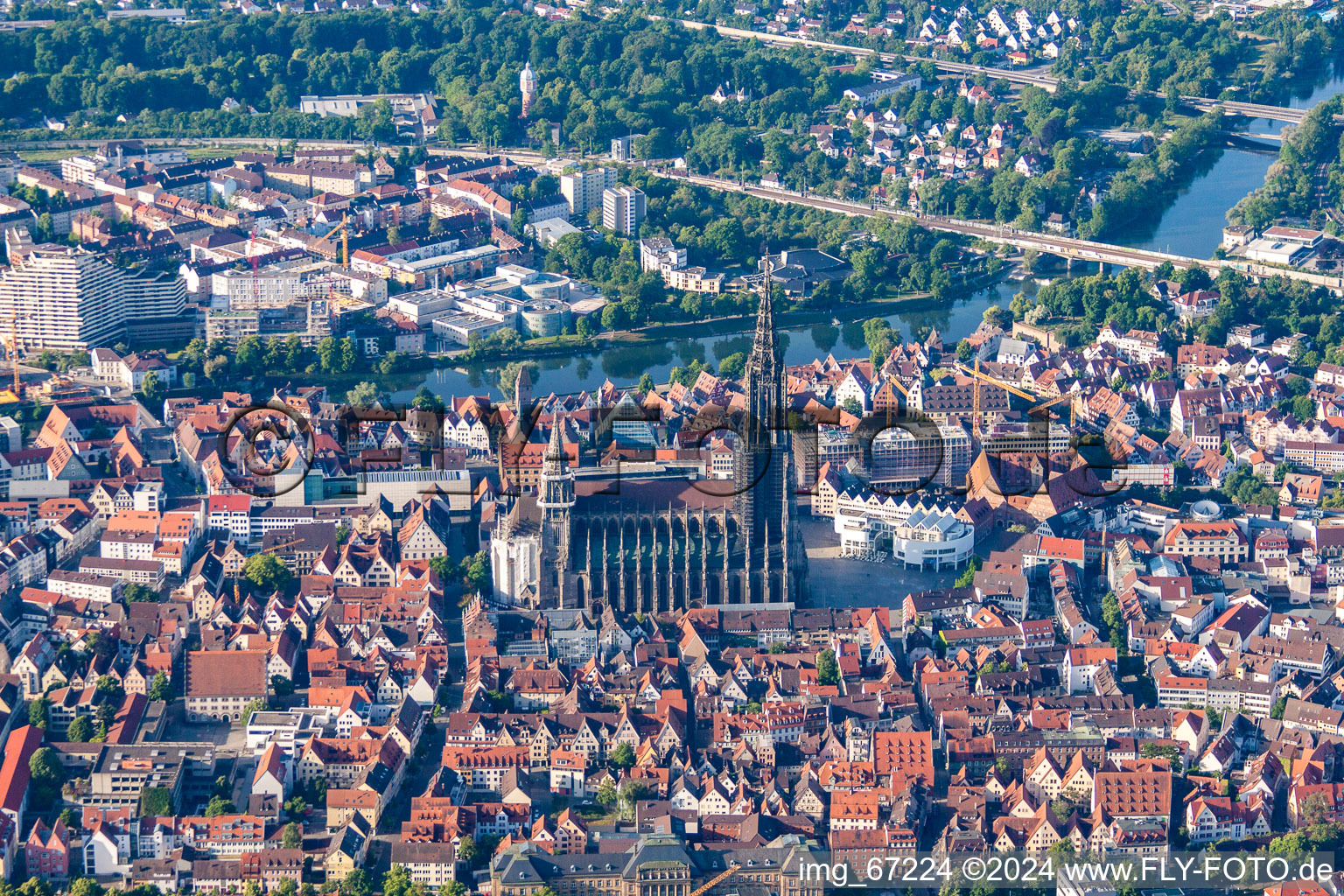 Tallest church in the world: Ulm Minster in the district Mitte in Ulm in the state Baden-Wuerttemberg, Germany