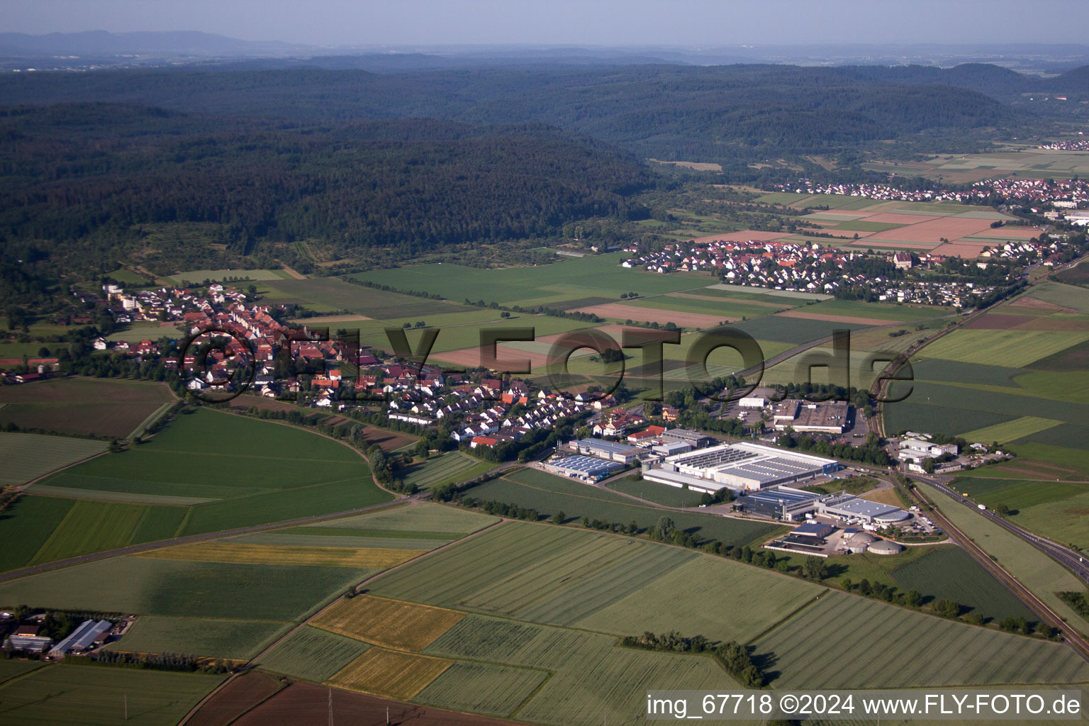 From the north in the district Weilheim in Tübingen in the state Baden-Wuerttemberg, Germany