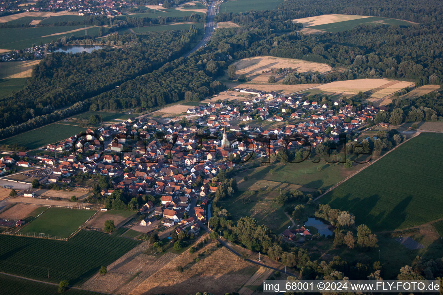 Leutenheim in the state Bas-Rhin, France from above