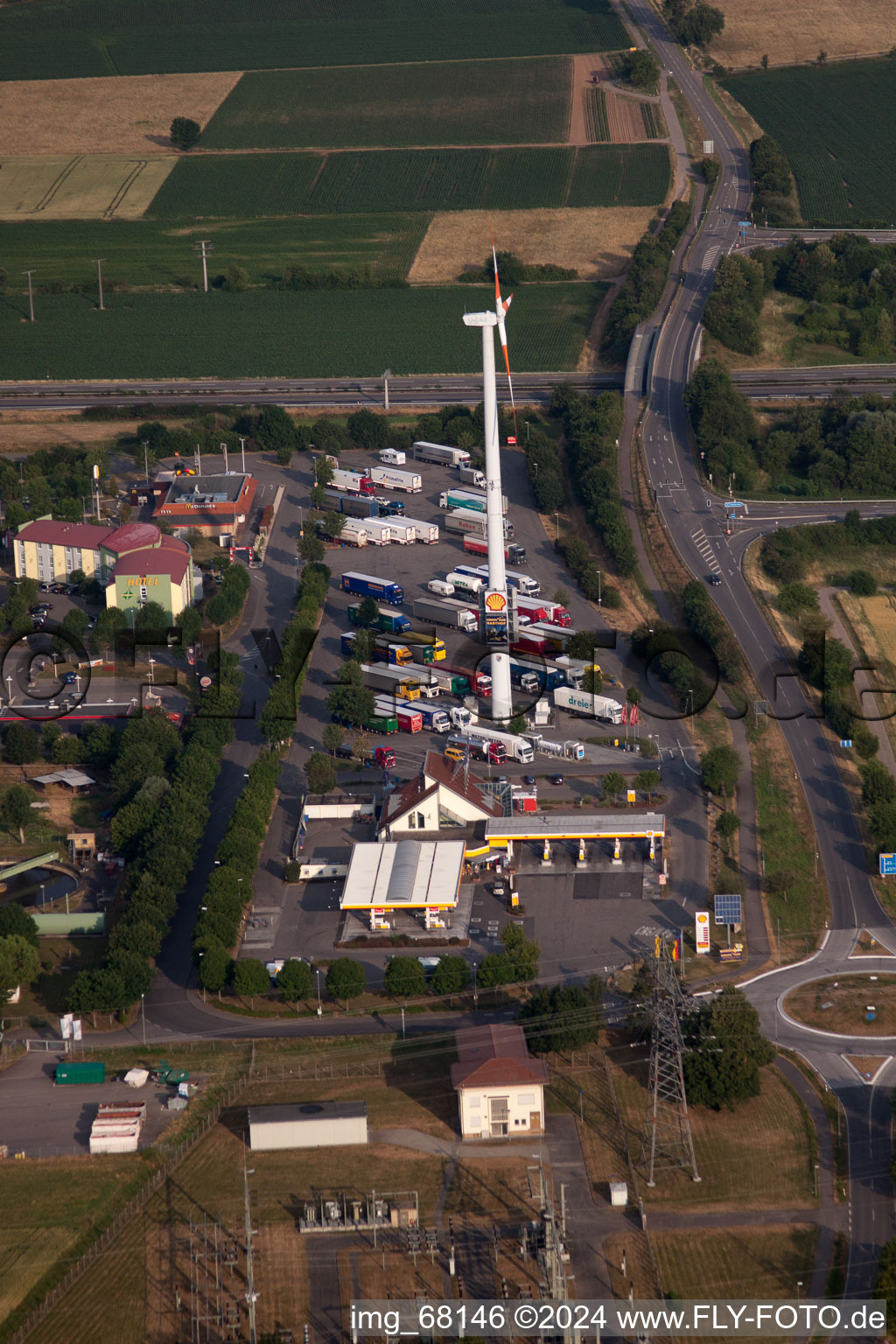 Motorway service area of Shell Autohof Herbolzheim der Rasthof GmbH on the edge of the course of BAB highway A5 in Herbolzheim in the state Baden-Wurttemberg, Germany