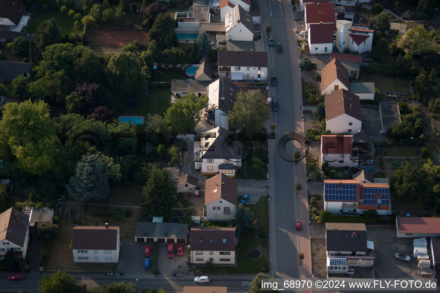 Bird's eye view of District Dannstadt in Dannstadt-Schauernheim in the state Rhineland-Palatinate, Germany