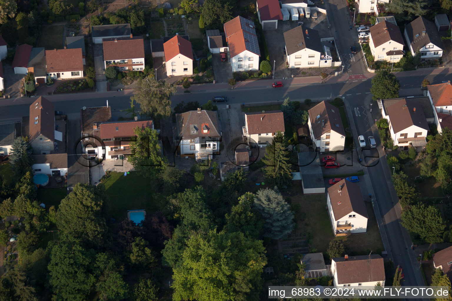 Bird's eye view of District Dannstadt in Dannstadt-Schauernheim in the state Rhineland-Palatinate, Germany