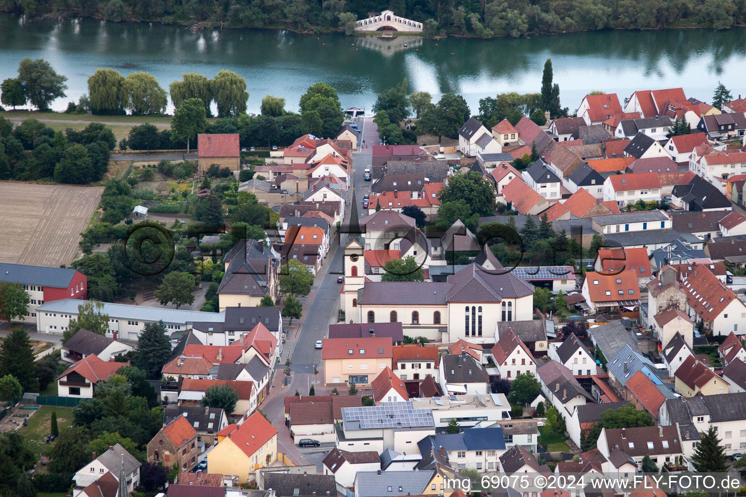 Aerial photograpy of City view of the city area of in the district Roxheim in Bobenheim-Roxheim in the state Rhineland-Palatinate