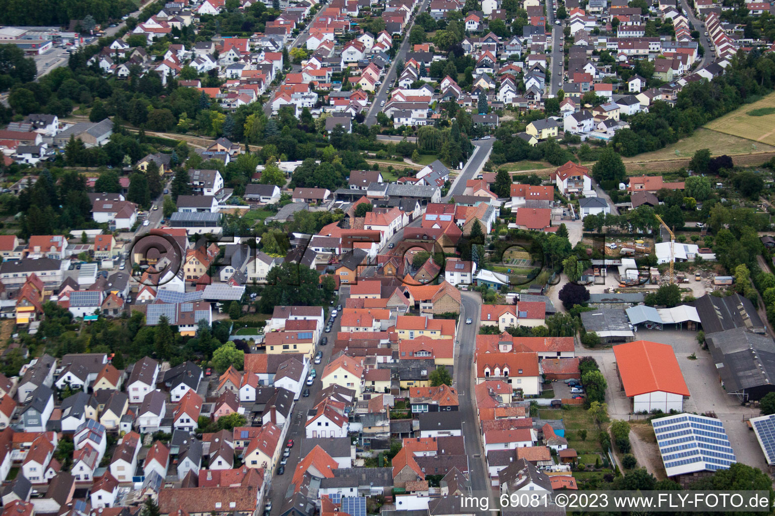Aerial view of Dammstr in the district Bobenheim in Bobenheim-Roxheim in the state Rhineland-Palatinate, Germany
