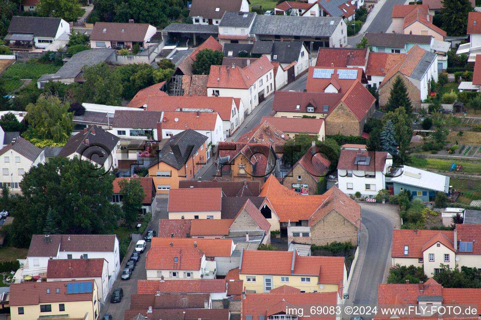 Aerial photograpy of Dammstr in the district Bobenheim in Bobenheim-Roxheim in the state Rhineland-Palatinate, Germany