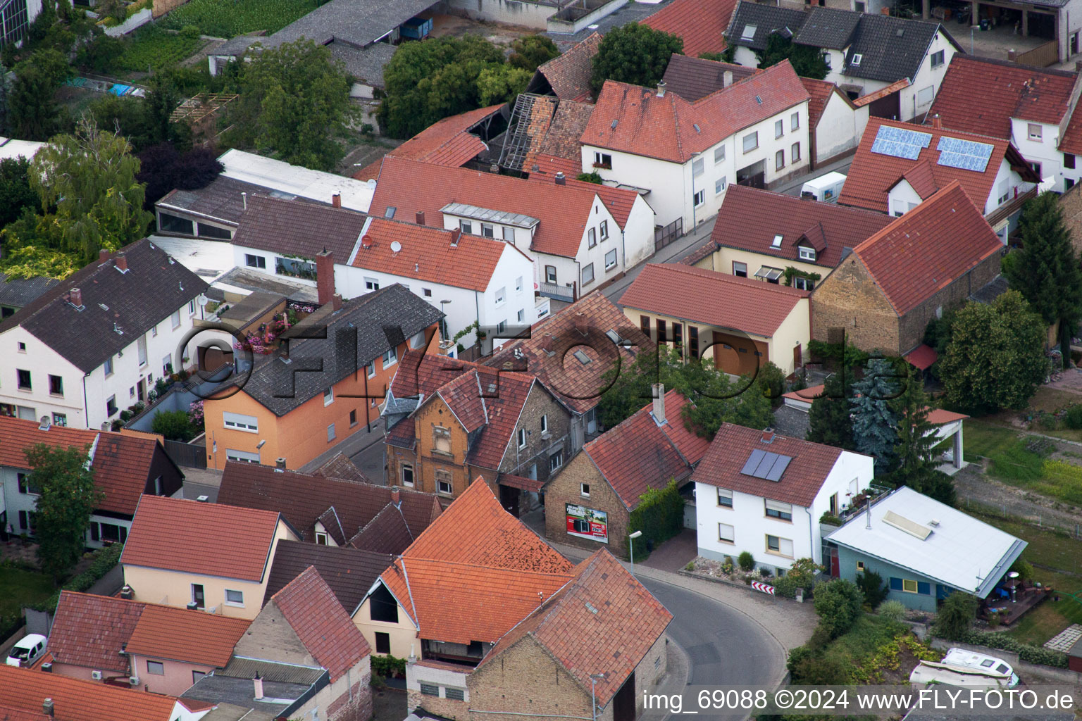 District Bobenheim in Bobenheim-Roxheim in the state Rhineland-Palatinate, Germany from above