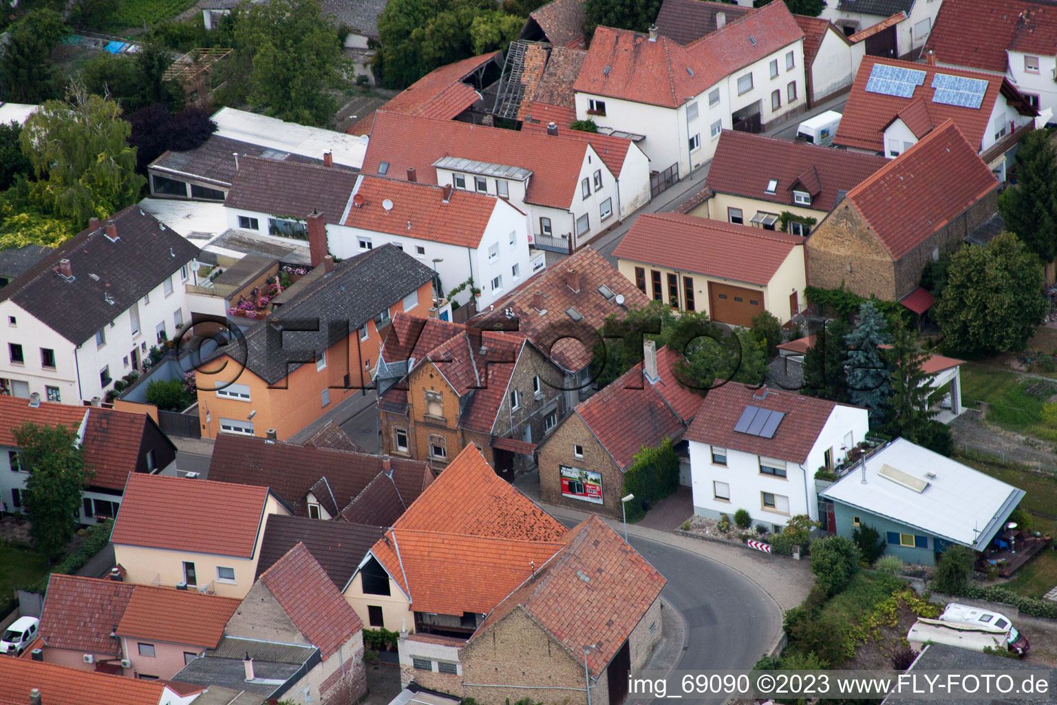 District Bobenheim in Bobenheim-Roxheim in the state Rhineland-Palatinate, Germany seen from above