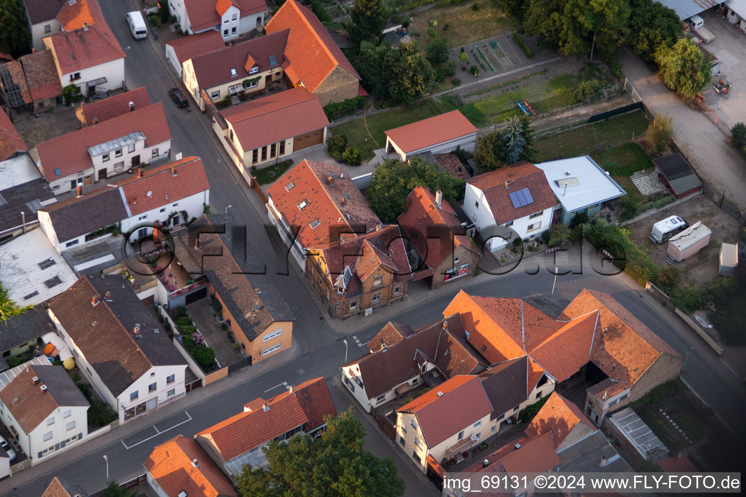 Aerial view of District Bobenheim in Bobenheim-Roxheim in the state Rhineland-Palatinate, Germany