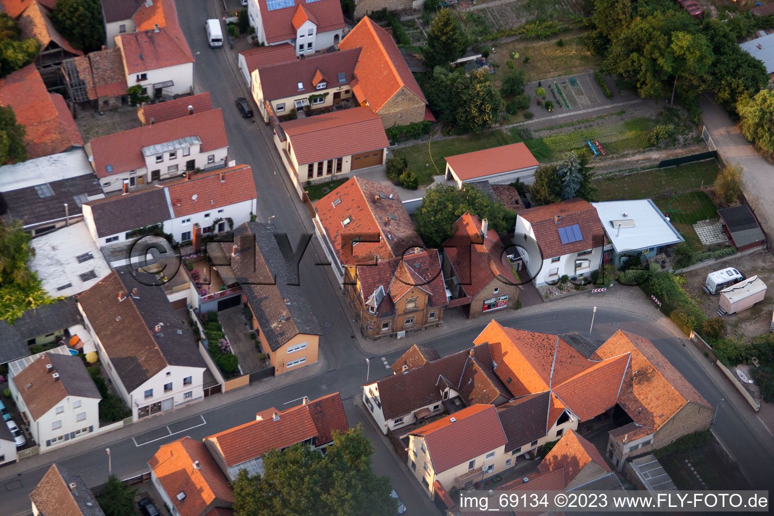 Aerial photograpy of District Bobenheim in Bobenheim-Roxheim in the state Rhineland-Palatinate, Germany