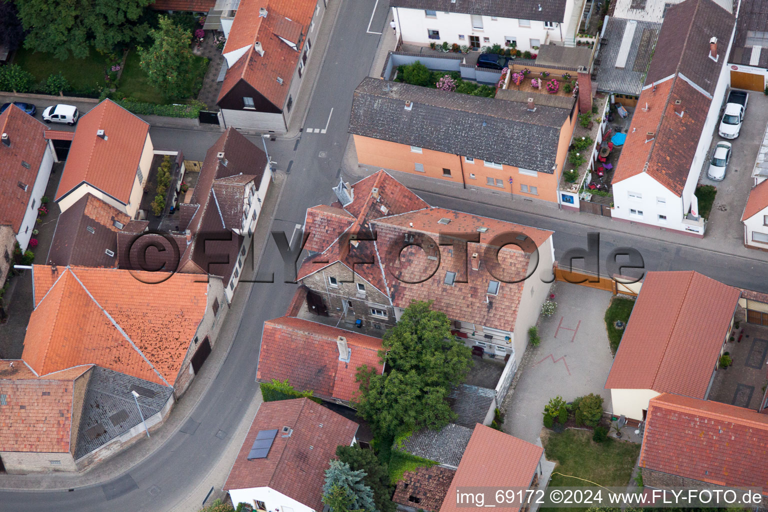 District Bobenheim in Bobenheim-Roxheim in the state Rhineland-Palatinate, Germany seen from above