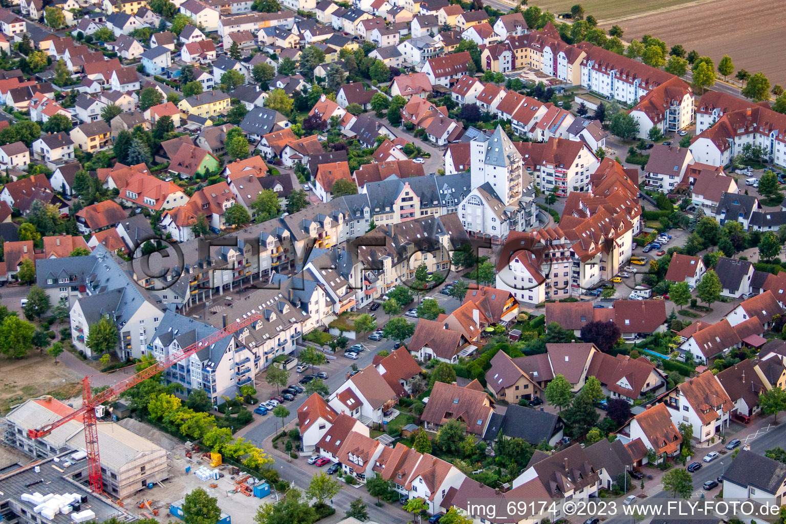 City view of the city area of in the district Roxheim in Bobenheim-Roxheim in the state Rhineland-Palatinate out of the air
