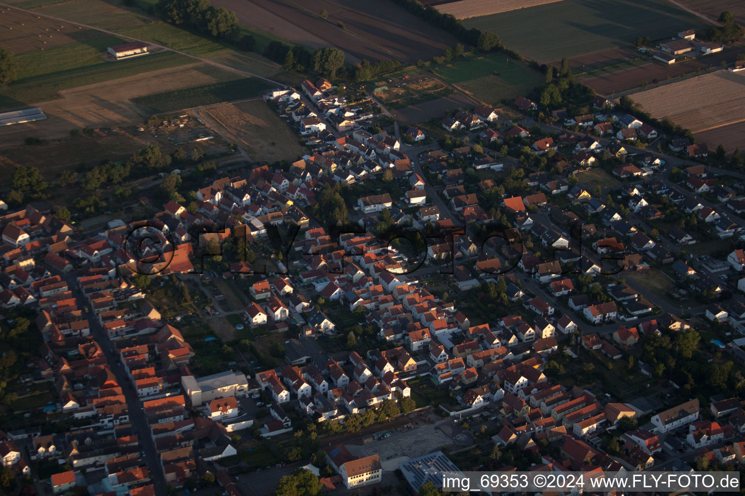 District Iggelheim in Böhl-Iggelheim in the state Rhineland-Palatinate, Germany seen from above