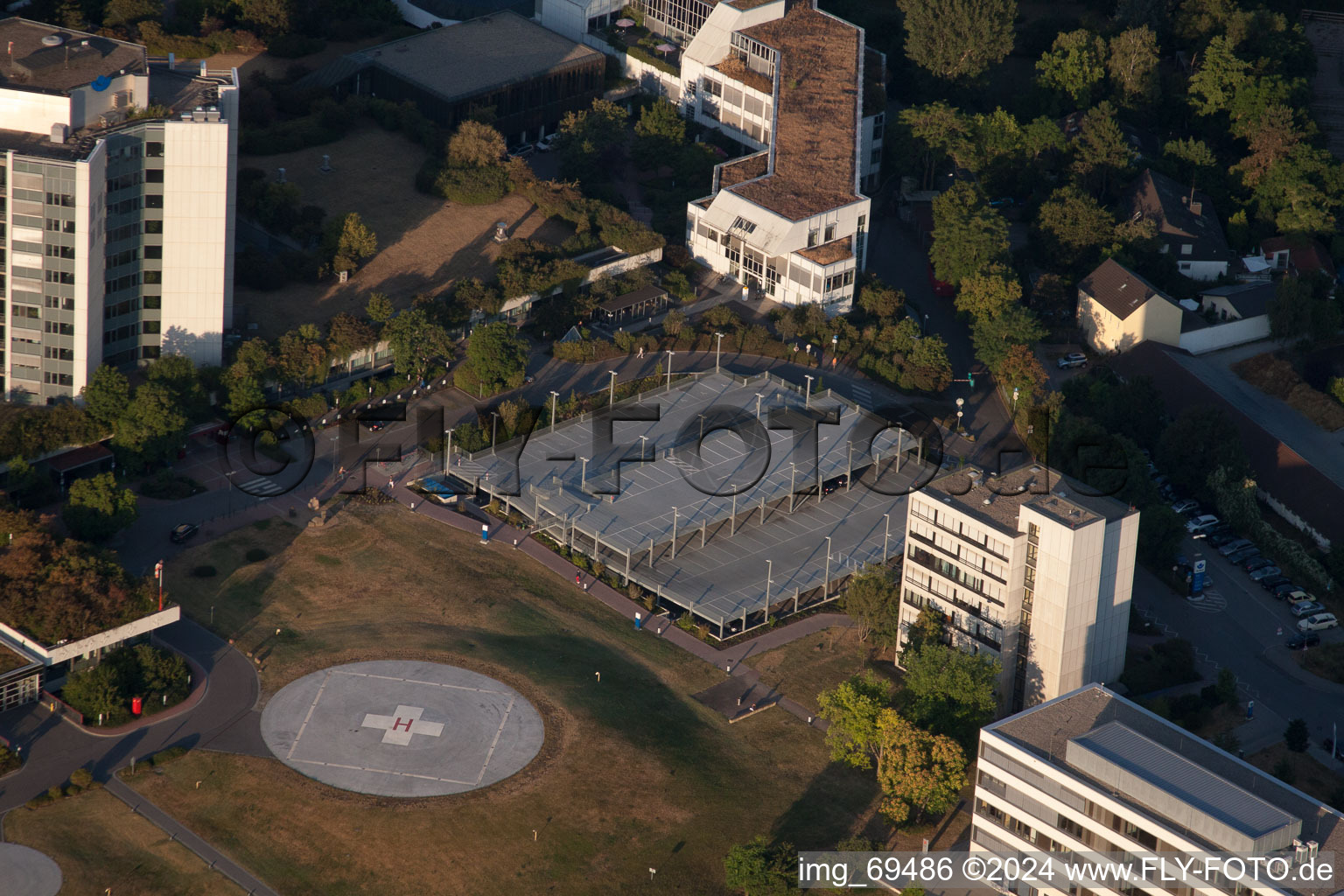 Drone recording of BG Clinic in the district Oggersheim in Ludwigshafen am Rhein in the state Rhineland-Palatinate, Germany