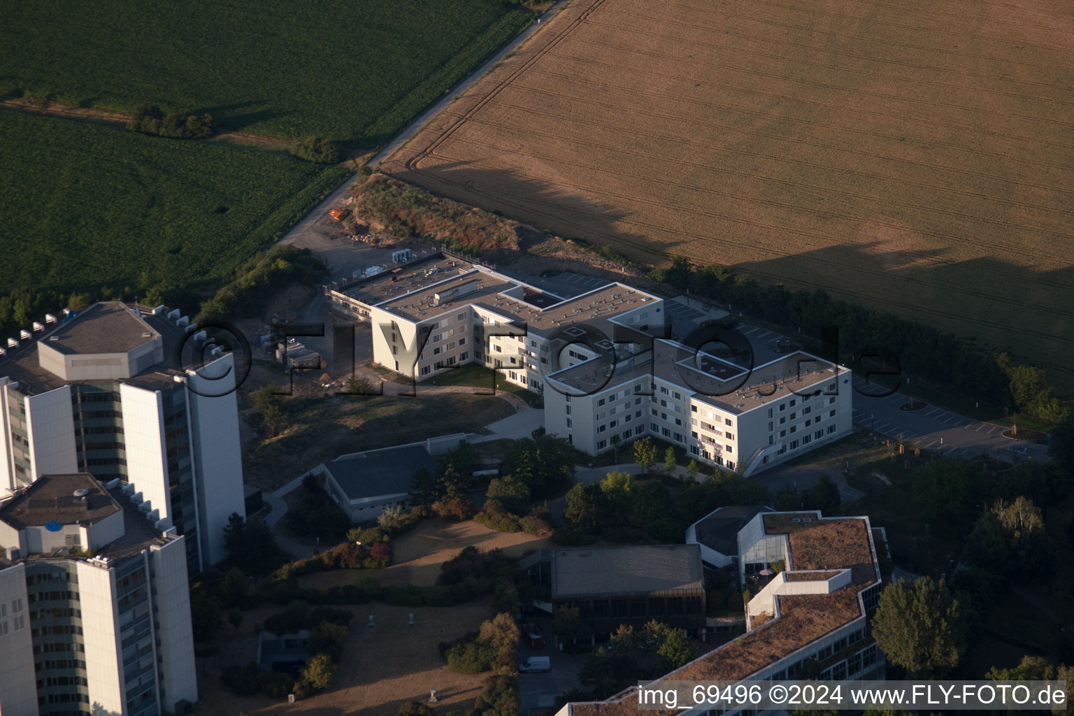 Bird's eye view of District Oggersheim in Ludwigshafen am Rhein in the state Rhineland-Palatinate, Germany