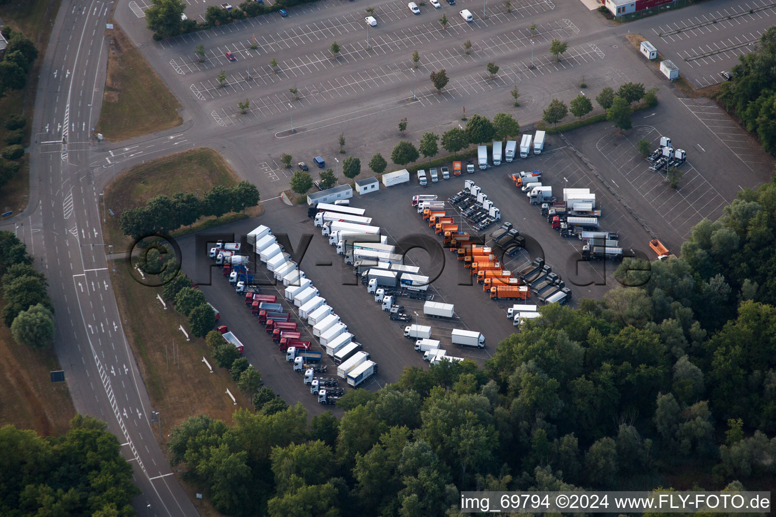 Oblique view of Daimler truck assembly plant in Wörth am Rhein in the state Rhineland-Palatinate, Germany