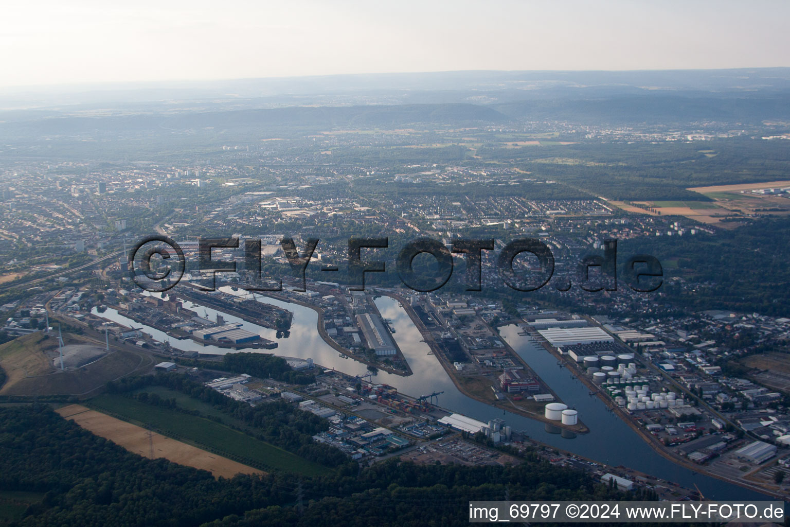 Aerial photograpy of KA Rheinhafen EnBW in the district Rheinhafen in Karlsruhe in the state Baden-Wuerttemberg, Germany