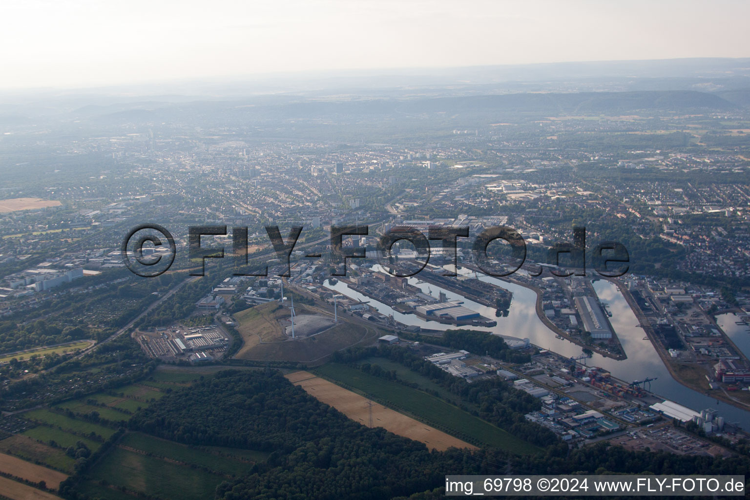 Oblique view of KA Rheinhafen EnBW in the district Rheinhafen in Karlsruhe in the state Baden-Wuerttemberg, Germany