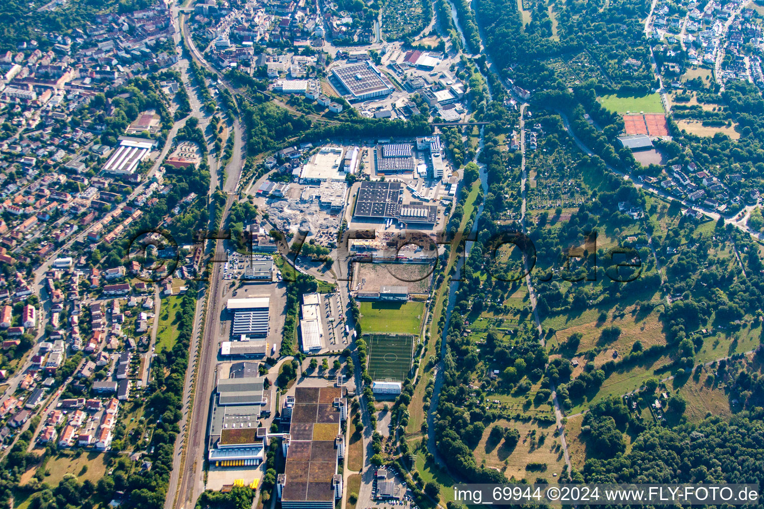 Oblique view of Industrial estate and company settlement Dennigstrasse mit Versandhaus Wenz in Pforzheim in the state Baden-Wurttemberg