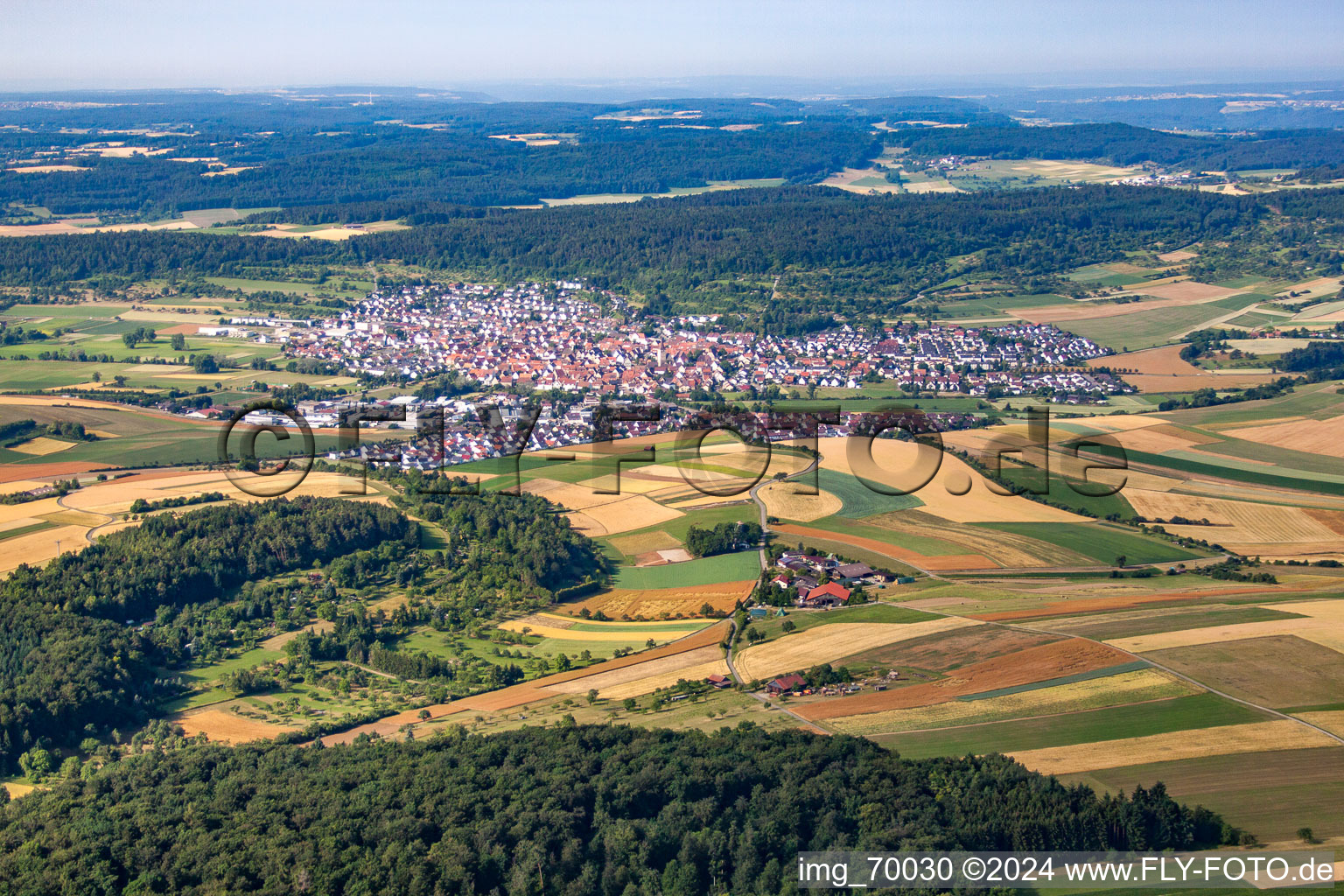 From the southwest in the district Malmsheim in Renningen in the state Baden-Wuerttemberg, Germany