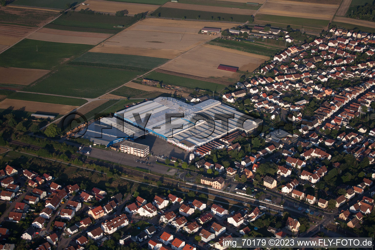 Building and production halls on the premises of Kardex Remstar Produktion Deutschland GmbH Kardex-Platz in the district Sondernheim in Bellheim in the state Rhineland-Palatinate out of the air