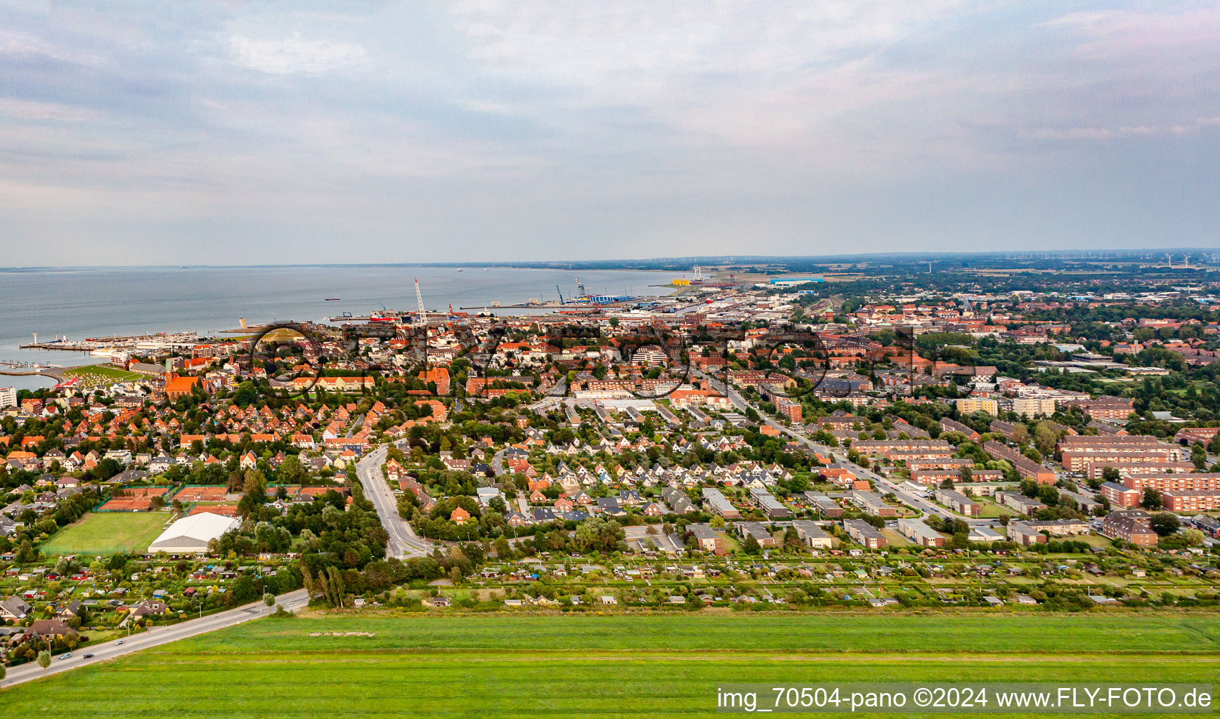 Feldweg and Haydnstr in the district Döse in Cuxhaven in the state Lower Saxony, Germany