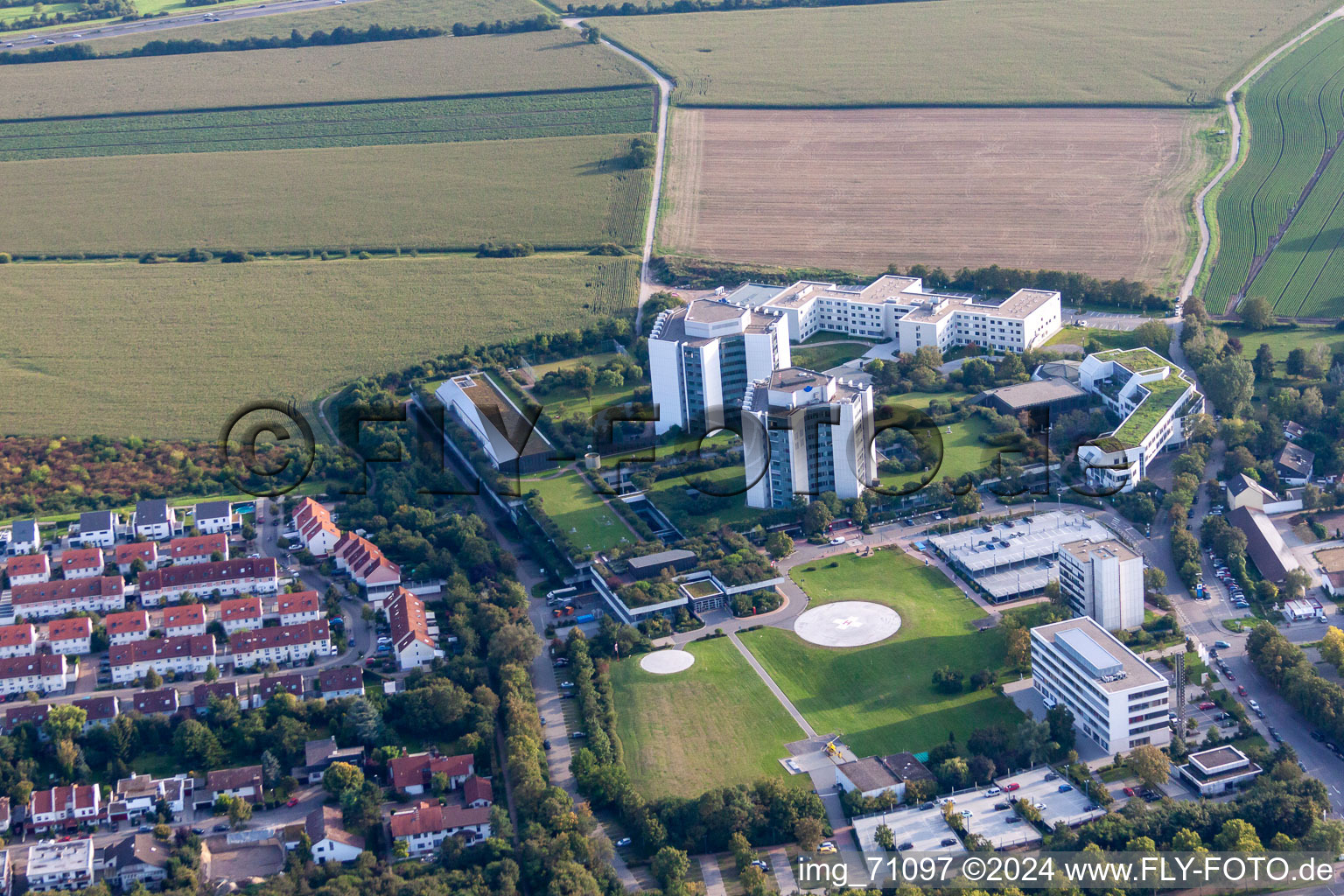 BG Accident Clinic in the district Oggersheim in Ludwigshafen am Rhein in the state Rhineland-Palatinate, Germany from the plane