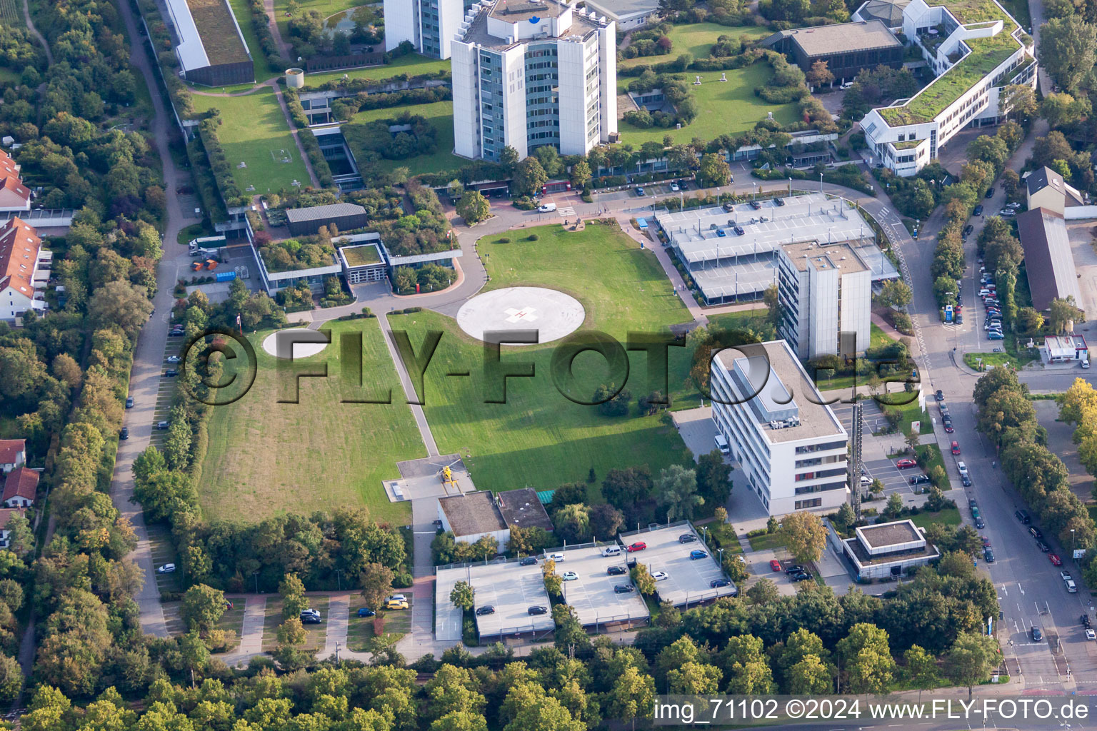 Drone recording of BG Accident Clinic in the district Oggersheim in Ludwigshafen am Rhein in the state Rhineland-Palatinate, Germany