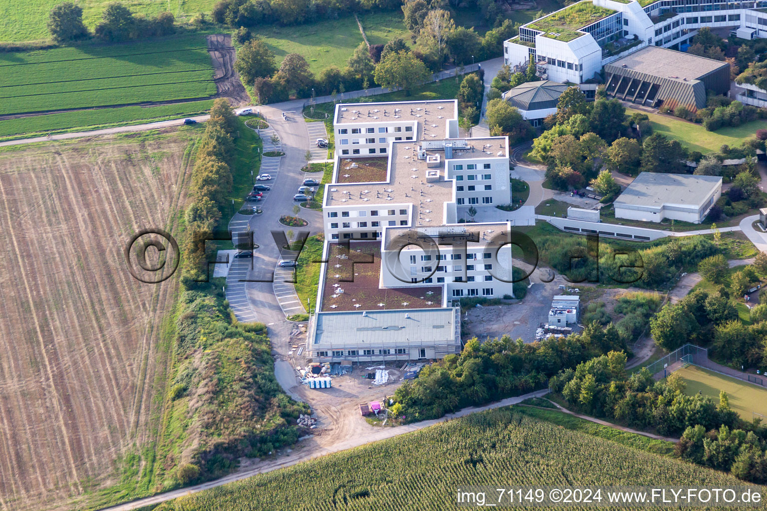 BG Accident Clinic in the district Oggersheim in Ludwigshafen am Rhein in the state Rhineland-Palatinate, Germany from the drone perspective