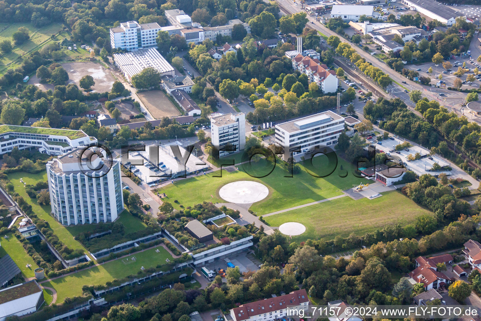 BG Accident Clinic in the district Oggersheim in Ludwigshafen am Rhein in the state Rhineland-Palatinate, Germany seen from above