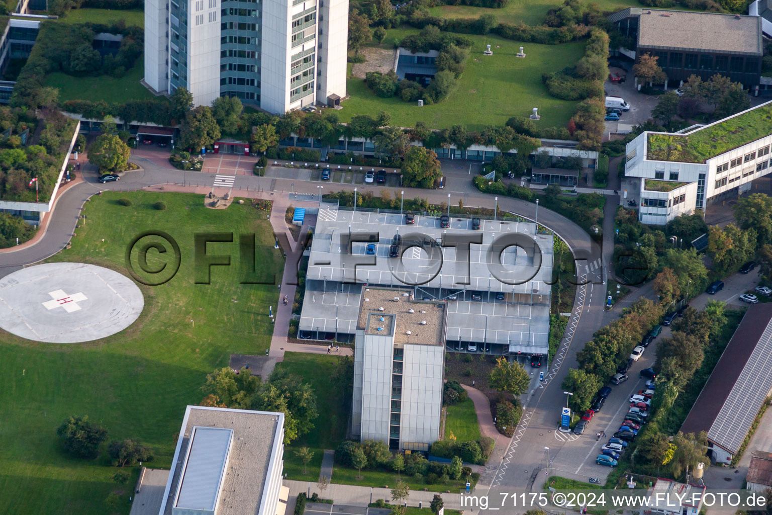 BG Accident Clinic in the district Oggersheim in Ludwigshafen am Rhein in the state Rhineland-Palatinate, Germany from a drone