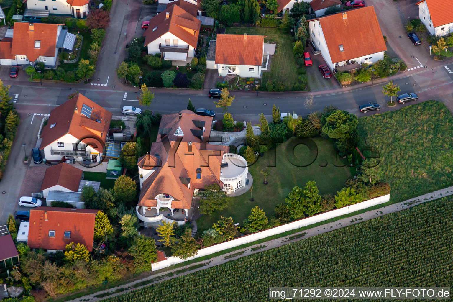 Aerial photograpy of Pomeranian ring in Offenbach an der Queich in the state Rhineland-Palatinate, Germany