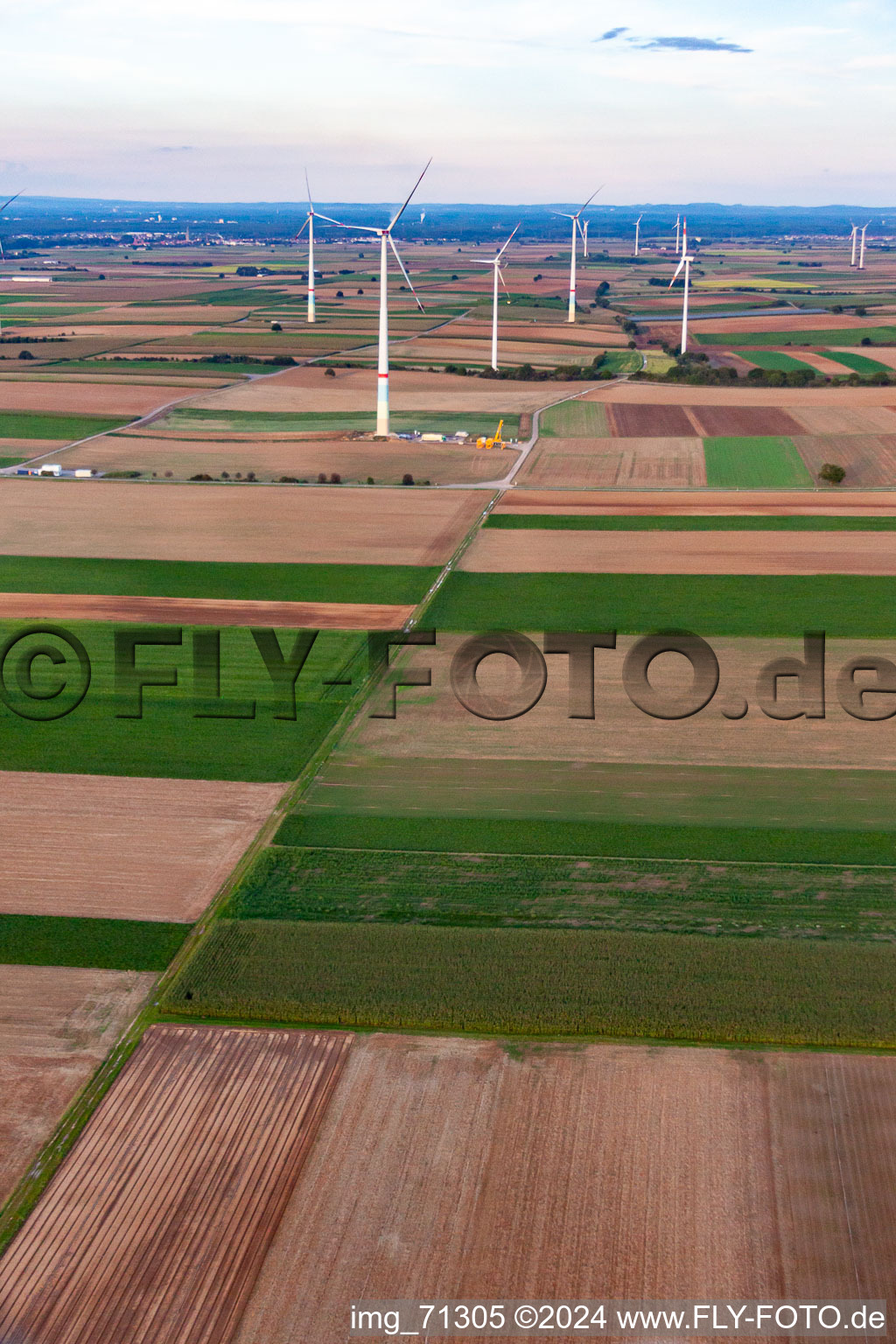 Offenbach wind farm in the district Mörlheim in Landau in der Pfalz in the state Rhineland-Palatinate, Germany