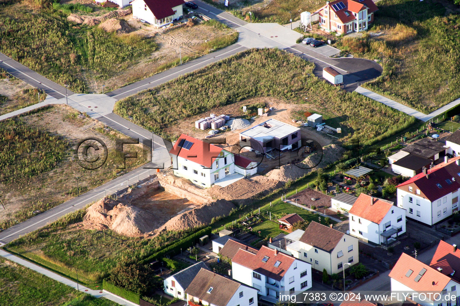 New development area Am Höhenweg in Kandel in the state Rhineland-Palatinate, Germany viewn from the air