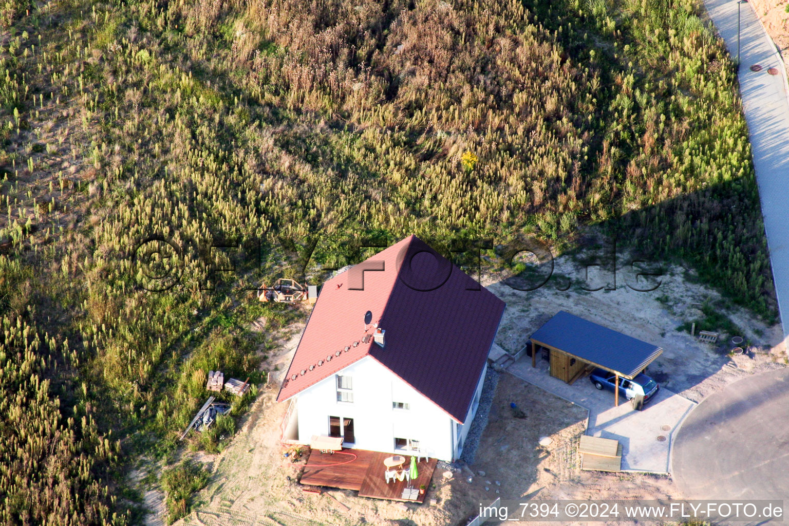 New development area Am Höhenweg in Kandel in the state Rhineland-Palatinate, Germany from above