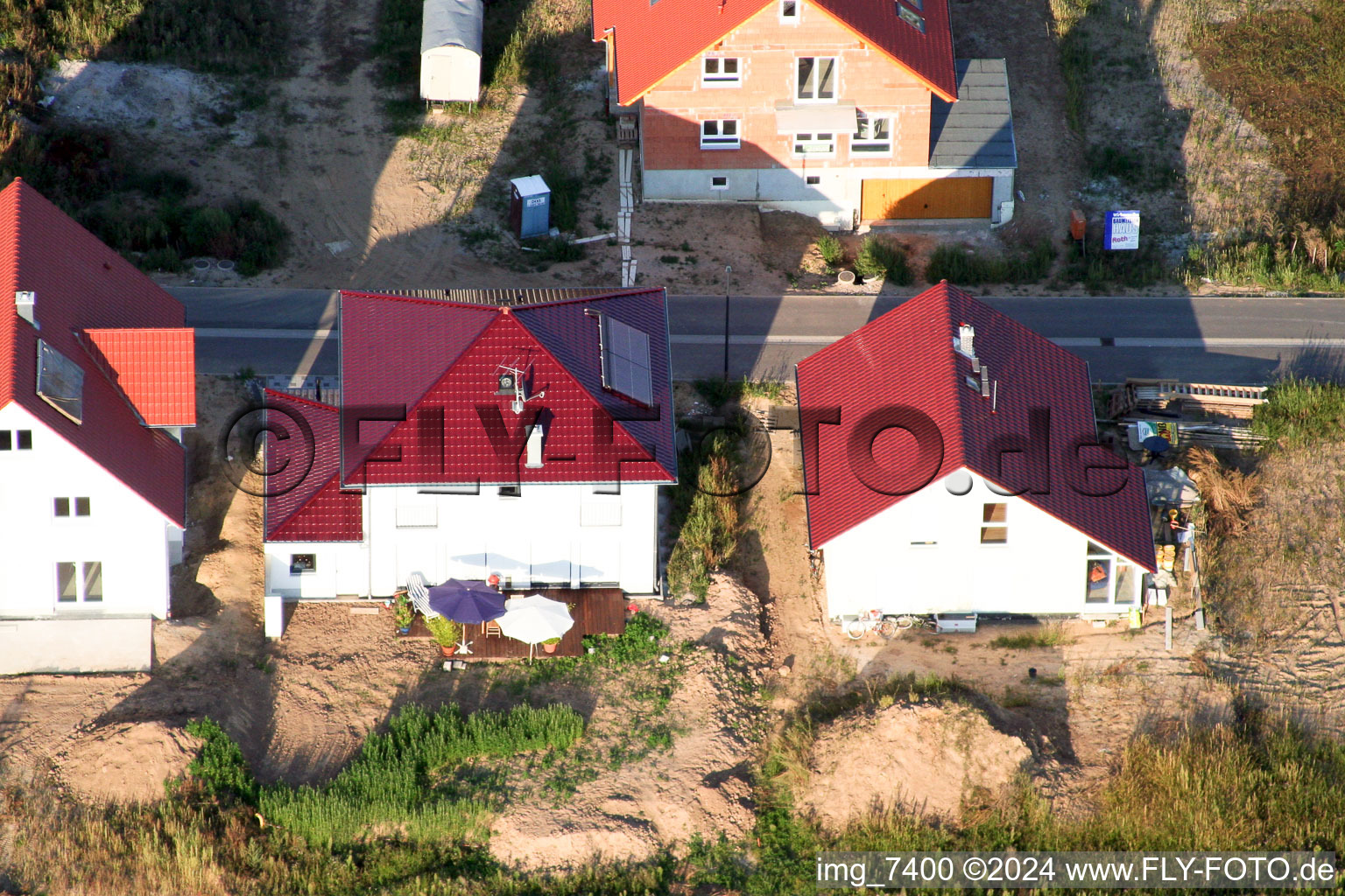 New development area on the Höhenweg in Kandel in the state Rhineland-Palatinate, Germany viewn from the air